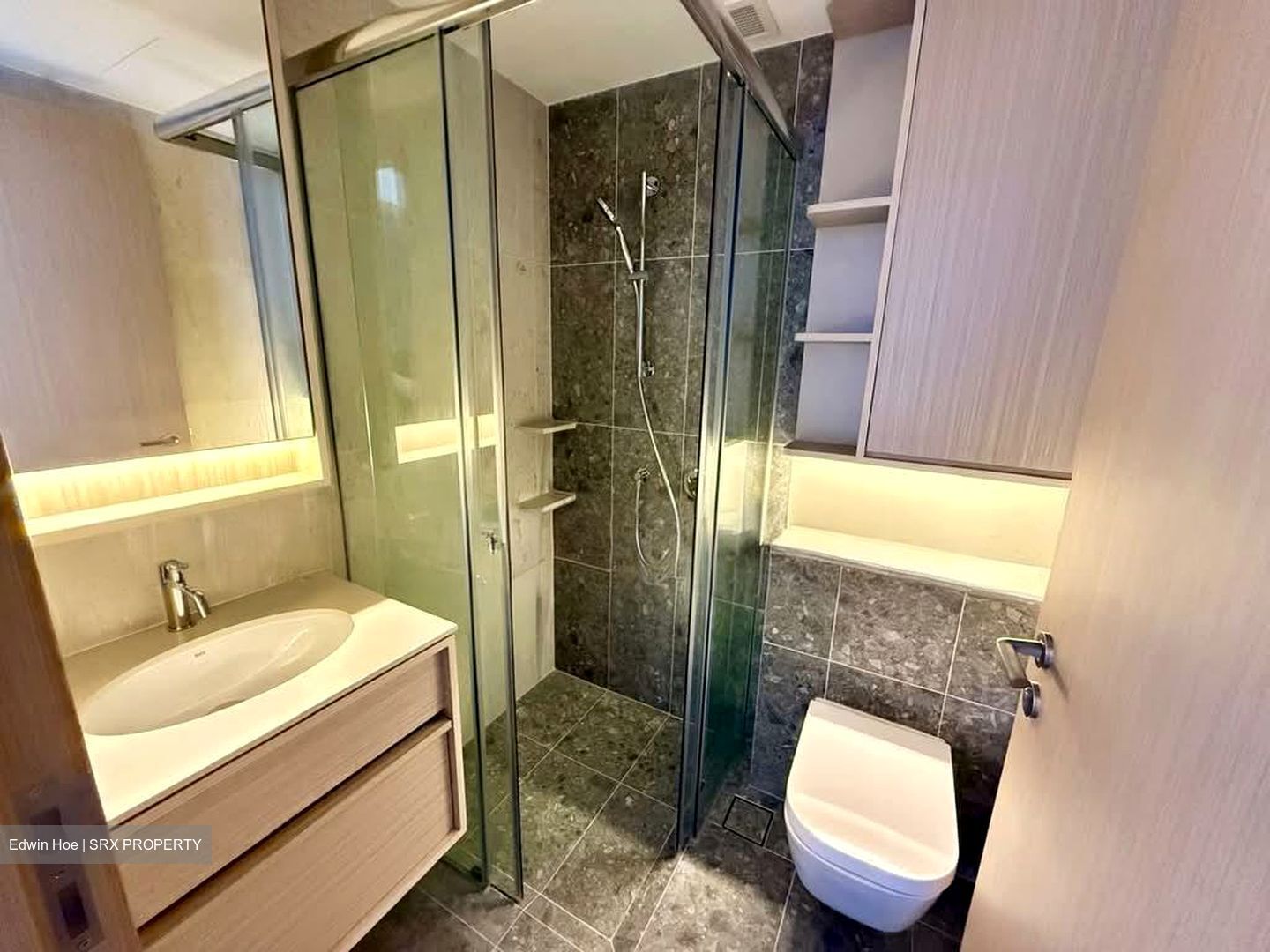 Liv @ Mb (D15), Condominium #551610881